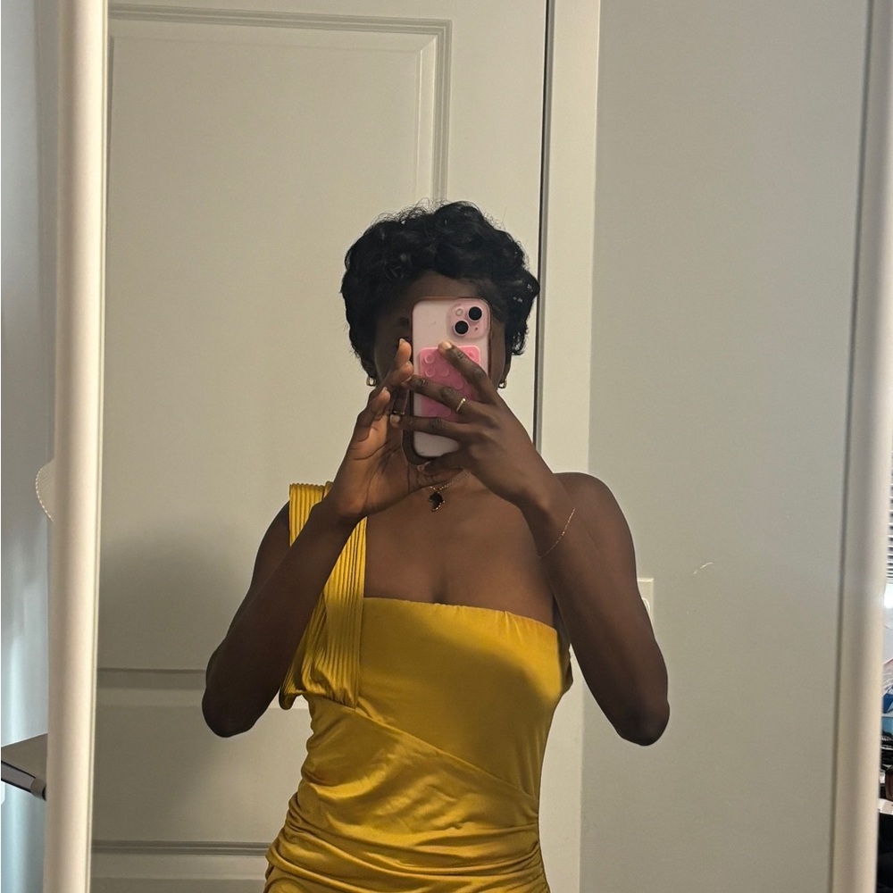 Sabora Vibrant Yellow One-Shoulder Dress